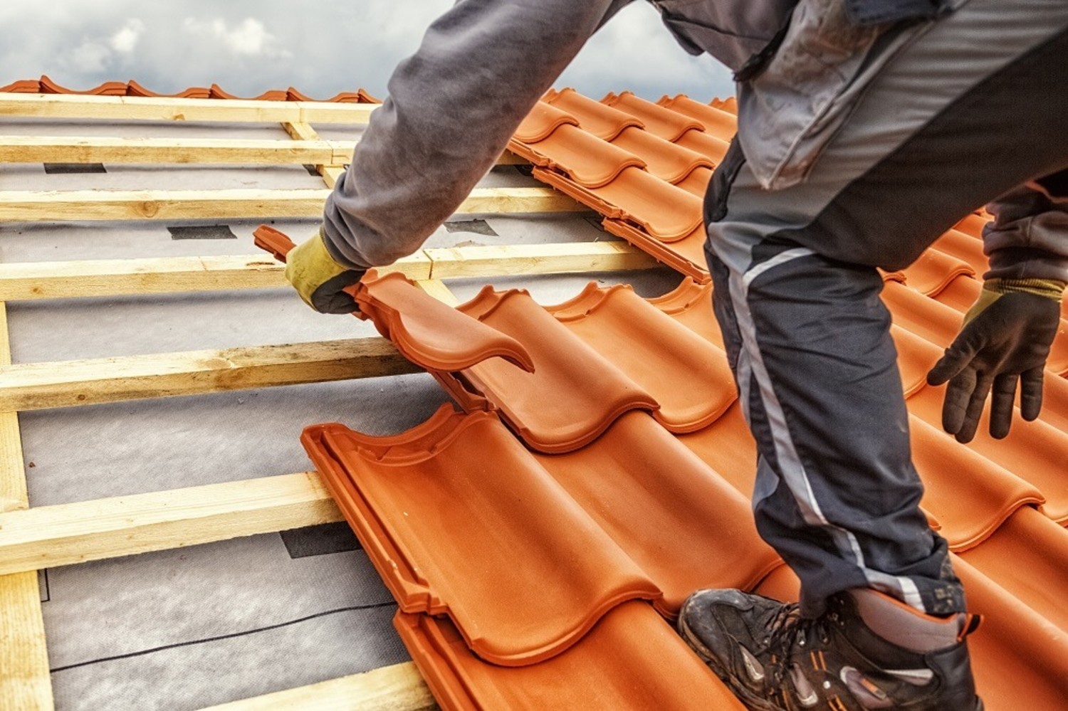 Travaux de couverture de toit à Fontaines-les-Sèches